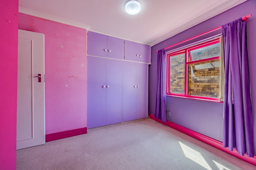 4 Bedroom Property for Sale in Kirstenhof Western Cape